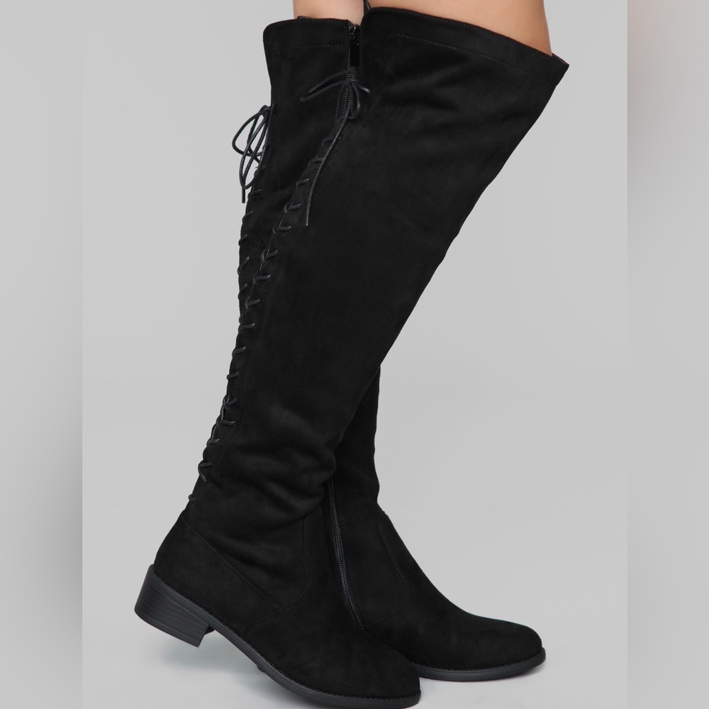 Stunna Flat Boots